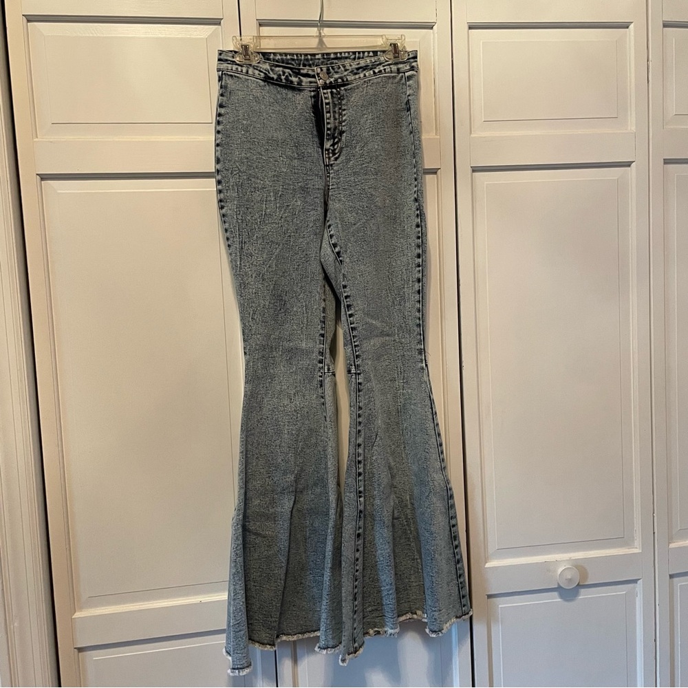 Light Wash Bell Bottom Jeans
